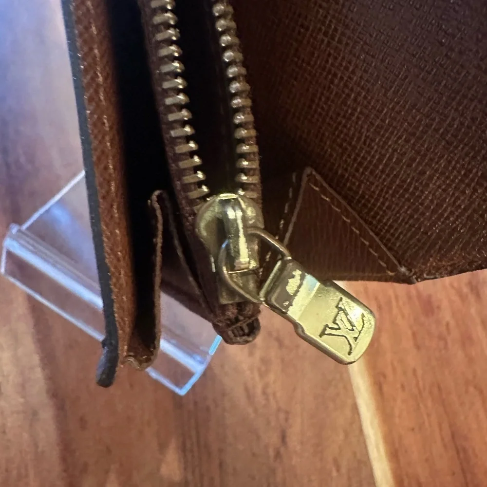 Authentic Louis Vuitton Monogram Sarah Wallet from 2002